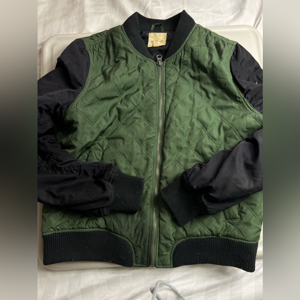 Urban outfitters bomber jacket quilted
